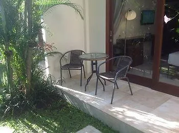 M Suite Bali Seminyak Lägenhetshotell