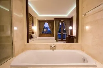 M Suite Bali Seminyak Apartahotel